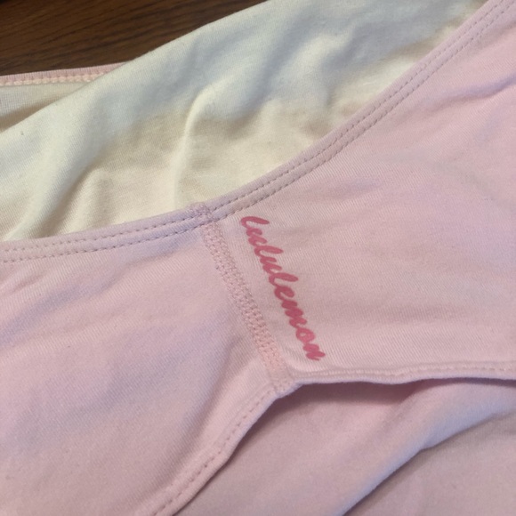 Lululemon athletic top - Picture 3 of 7